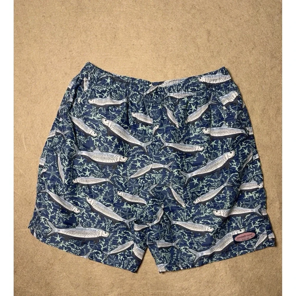 Vineyard Vines Swim Trunks Men Sz M Blue Fish Lined Pockets 7